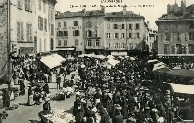 Le marché d'Aurillac vers 1910